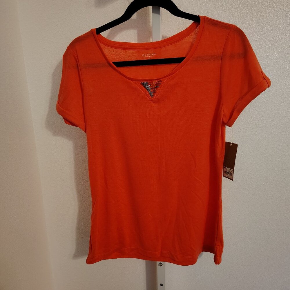 Sonoma Life + Style Women's Top Size Medium NWT Coral Short Sleeve Geometric